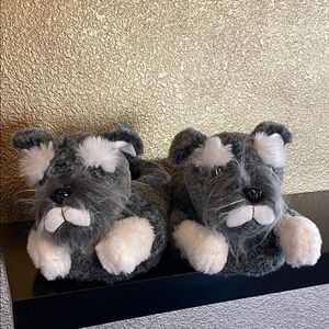 ONMYGOGO FUZZY SCHNAUZER DOG UNISEX SLIPPERS